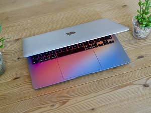 Apple M1 Macs